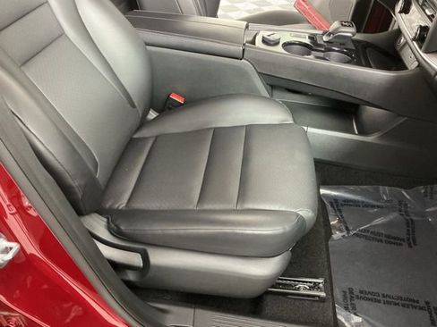 Used 2023 Nissan Rogue SV w/ SV Premium B Package image 14