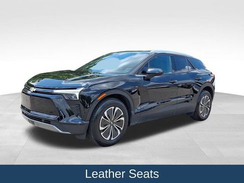 Used 2024 Chevrolet Blazer EV LT AWD/4WD image 4