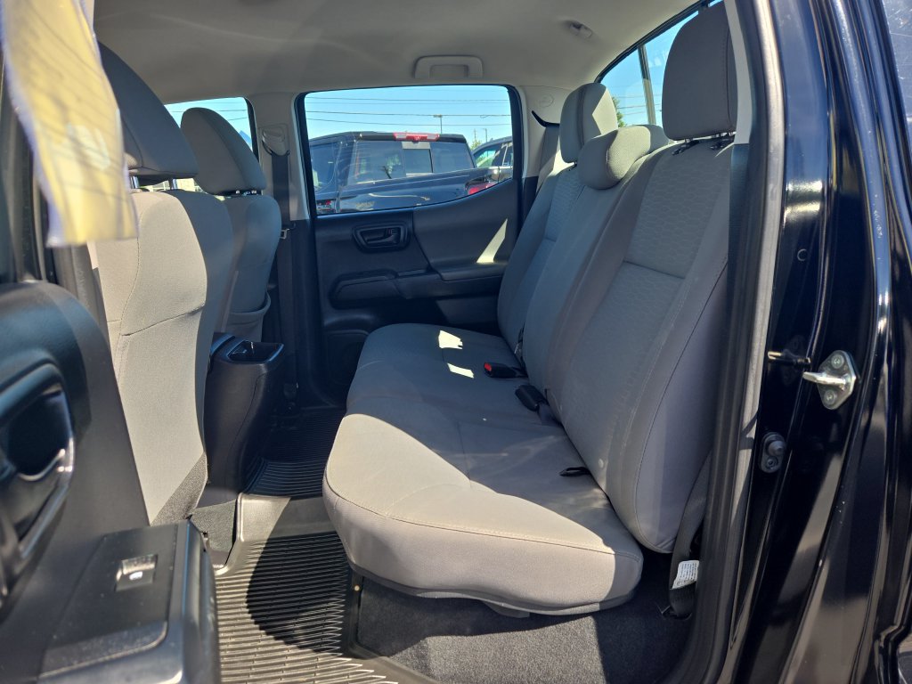 Used 2017 Toyota Tacoma SR w/ Tow Package AWD/4WD image 24