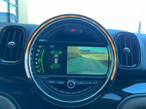 Used 2018 MINI Cooper Countryman FWD image 19