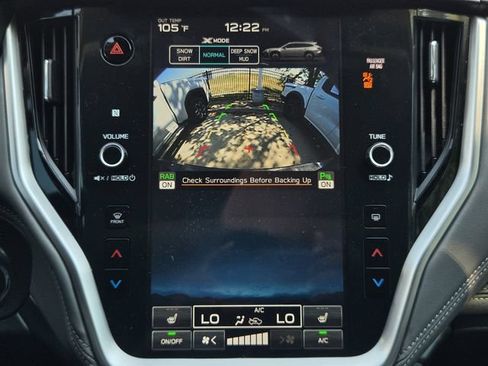 Used 2025 Subaru Outback Onyx Edition AWD/4WD image 17