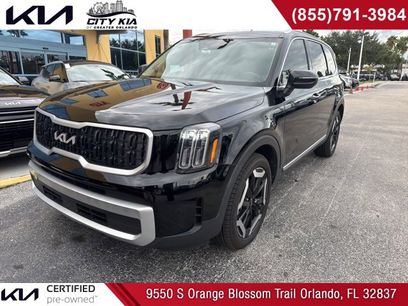 Used 2024 Kia Telluride EX w/ EX Captain's Chair Package