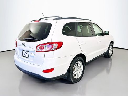 Used 2012 Hyundai Santa Fe GLS image 5