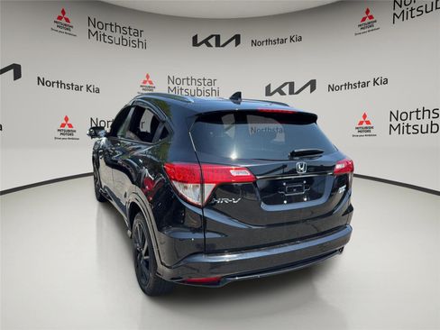 Used 2022 Honda HR-V Sport image 3