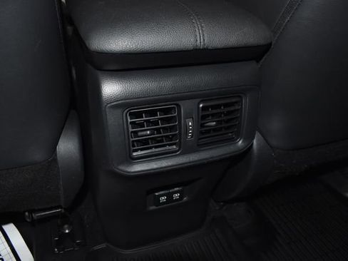 Used 2021 Toyota RAV4 XSE image 32