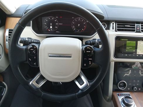 Used 2020 Land Rover Range Rover HSE AWD/4WD image 13