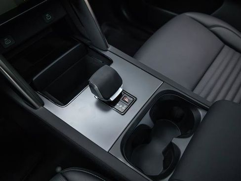 New 2025 Land Rover Discovery Sport S image 25