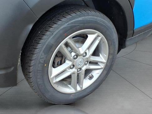 Used 2022 Hyundai Kona SE AWD/4WD image 5