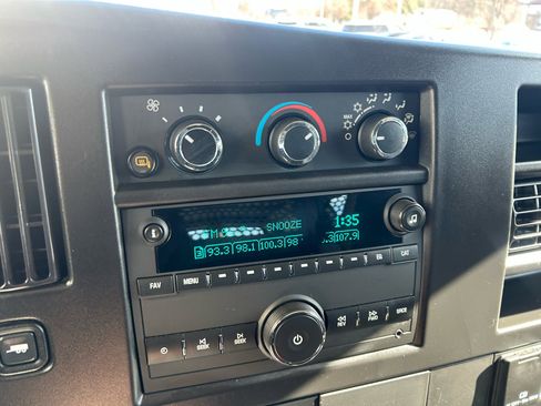 Used 2024 Chevrolet Express 2500 w/ Driver Convenience Package image 13