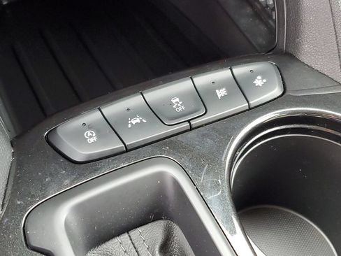 Used 2024 Chevrolet TrailBlazer LT w/ Driver Confidence Package FWD image 19