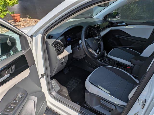 Certified 2025 Volkswagen Taos S FWD image 21