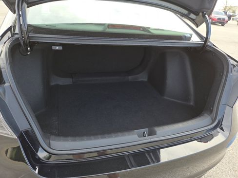 Used 2023 Honda Civic Sport image 19