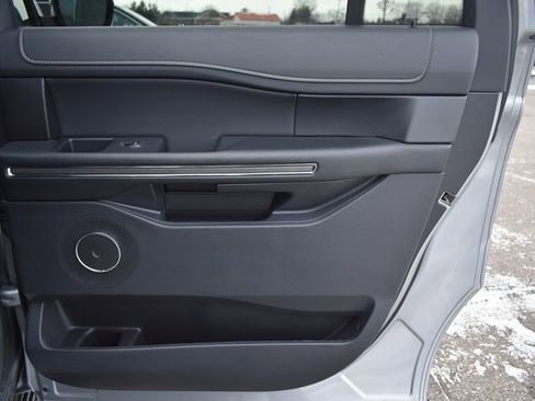 Used 2023 Ford Expedition Max XLT image 49