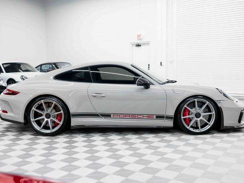 Used 2018 Porsche 911 GT3 RWD image 6
