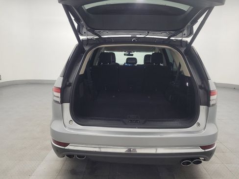 Used 2021 Lincoln Aviator 2WD image 29