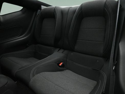 Used 2025 Ford Mustang Coupe RWD image 14
