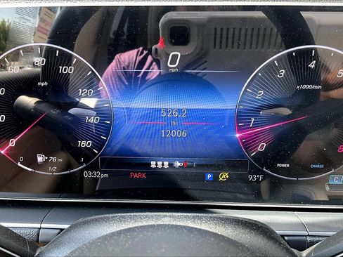 Used 2025 Mercedes-Benz GLE 350 4MATIC image 20