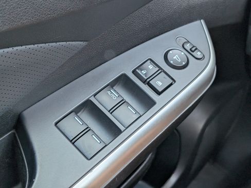 Used 2015 Honda CR-V Touring image 25
