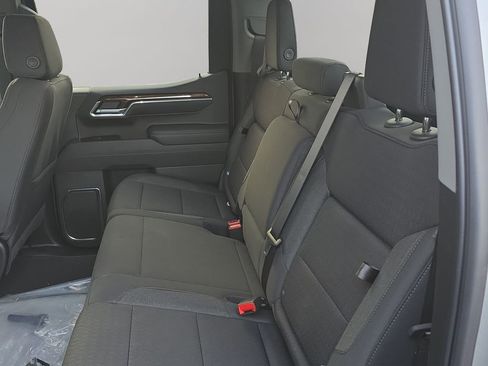 New 2026 GMC Sierra 1500 Elevation image 9