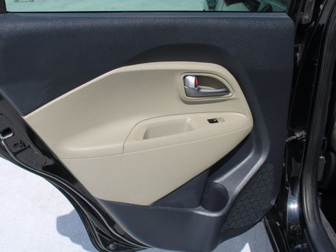 Used 2014 Kia Rio LX w/ Power Package FWD image 11
