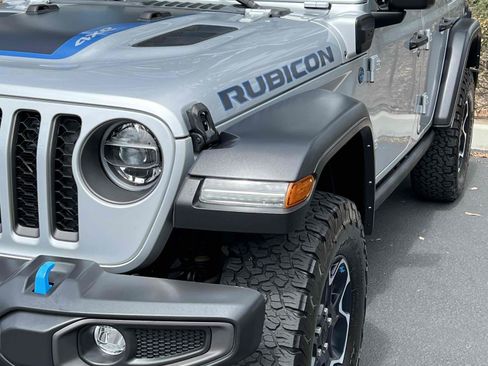 Used 2022 Jeep Wrangler Unlimited Rubicon 4xe AWD/4WD image 92