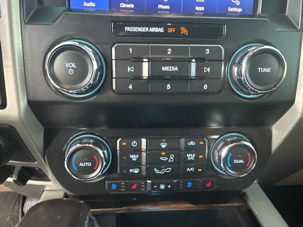 Used 2019 Ford F150 Lariat AWD/4WD image 10