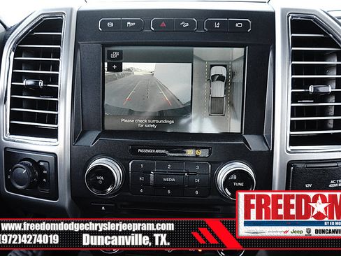 Used 2017 Ford F250 Platinum w/ Platinum Ultimate Package AWD/4WD image 25