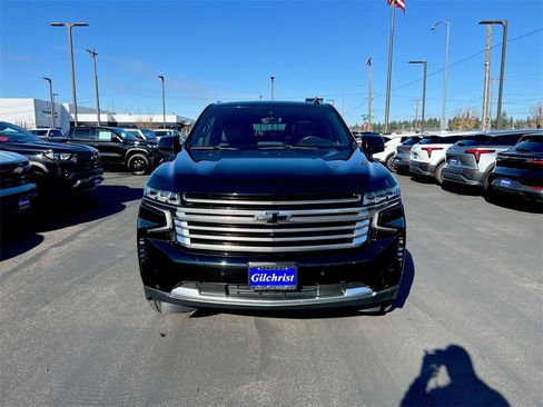 Used 2021 Chevrolet Suburban High Country image 25