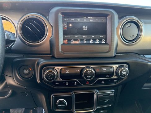 Used 2023 Jeep Wrangler Sport image 14