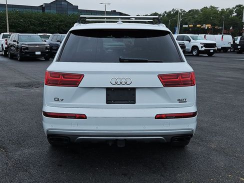 Used 2018 Audi Q7 3.0T Premium Plus w/ Premium Plus Package AWD/4WD image 16