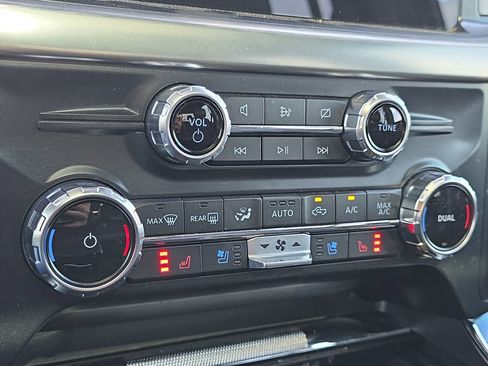 Certified 2022 Ford F150 Lariat image 19