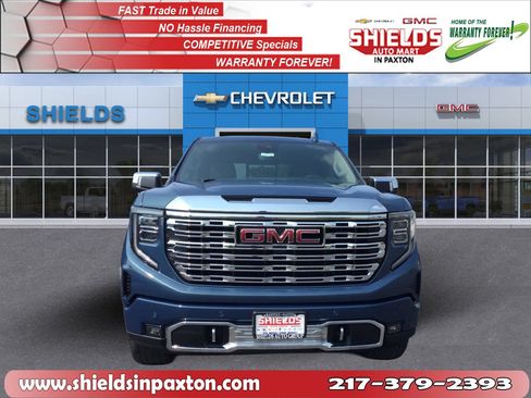 Used 2024 GMC Sierra 1500 Denali w/ Denali Reserve Package AWD/4WD image 2