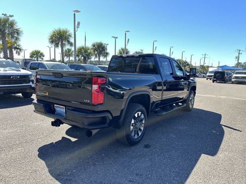 Used 2021 Chevrolet Silverado 2500 LTZ w/ Carhartt Edition image 16