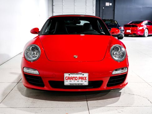 Used 2012 Porsche 911 Carrera S image 5