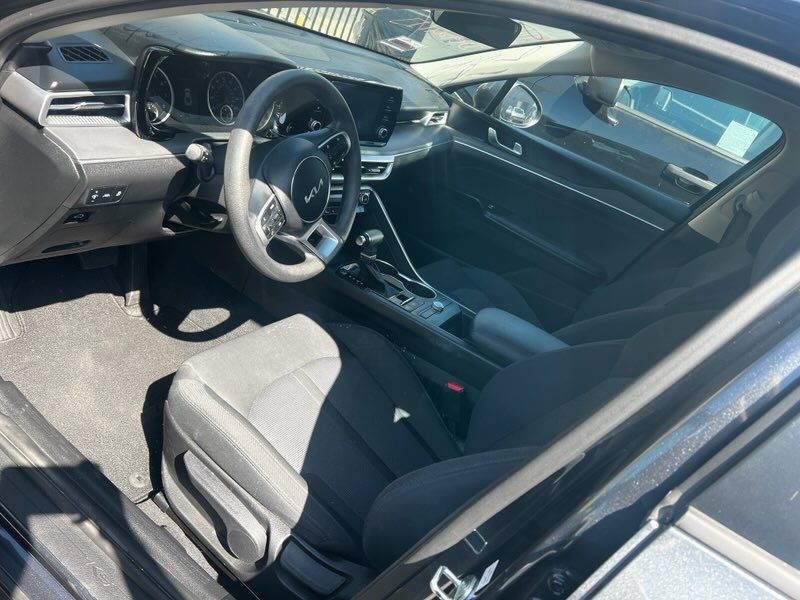 Used 2023 Kia K5 LXS FWD image 5