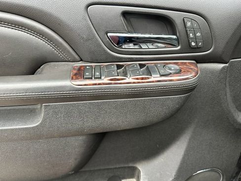 Used 2011 GMC Sierra 3500 Denali w/ Suspension Package, Off-Road image 14