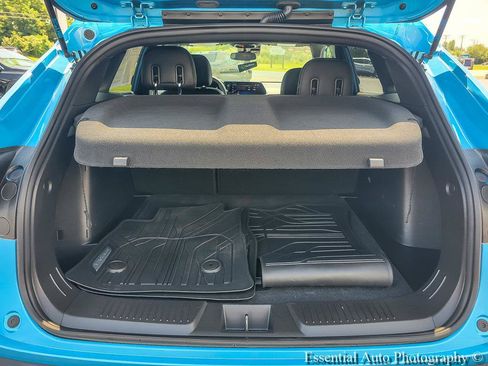 Used 2025 Chevrolet Trax RS w/ Driver Confidence Package FWD image 23