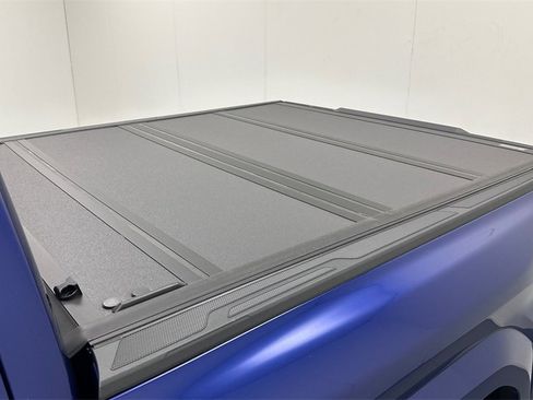 New 2025 Nissan Altima 2.5 SL image 18