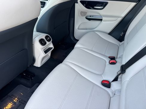 Certified 2025 Mercedes-Benz GLC 300 image 15