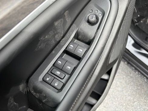 New 2026 Jeep Grand Cherokee Altitude image 13