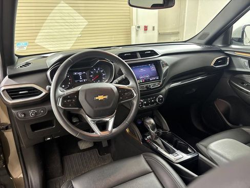 Used 2021 Chevrolet TrailBlazer ACTIV w/ Convenience Package FWD image 31
