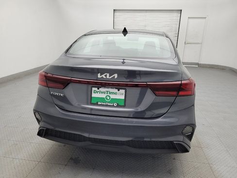 Used 2023 Kia Forte LXS image 7