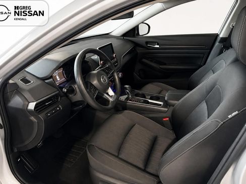 Used 2020 Nissan Altima 2.5 S FWD image 6