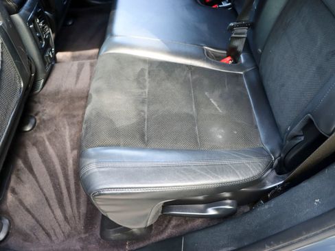 Used 2017 Jeep Grand Cherokee Altitude RWD image 17