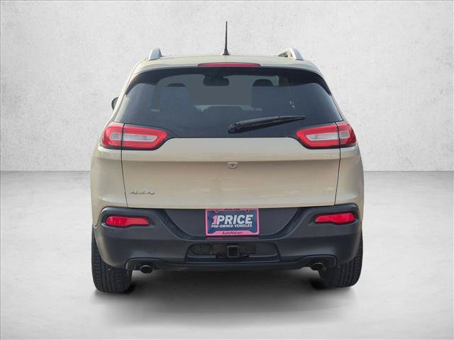 Used 2014 Jeep Cherokee Latitude w/ Comfort/Convenience Group AWD/4WD image 6