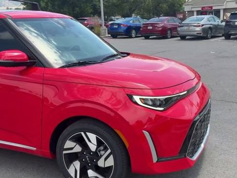 Certified 2025 Kia Soul GT-Line w/ GT-Line Technology Package FWD image 9