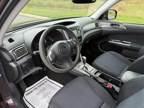 Used 2013 Subaru Forester 2.5X Premium AWD/4WD image 8