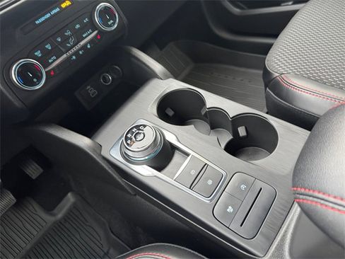 Used 2025 Ford Escape ST-Line image 17