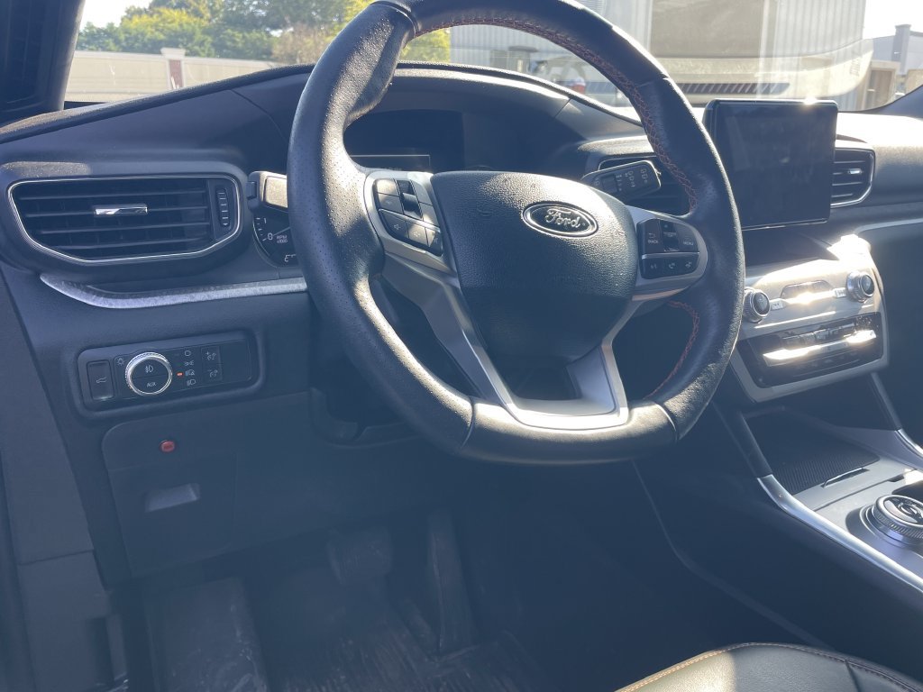 Used 2023 Ford Explorer Timberline w/ Timberline Technology Package AWD/4WD image 7