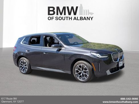 Used 2025 BMW X3 xDrive30i w/ Convenience Package AWD/4WD image 1